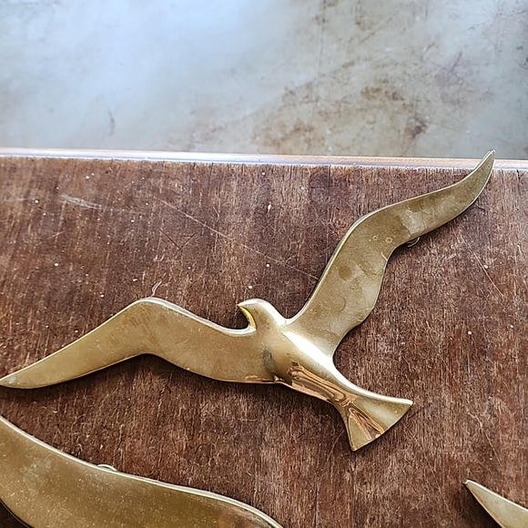 2 pc brass wall hangings seagulls in flight - Picture 7 of 7